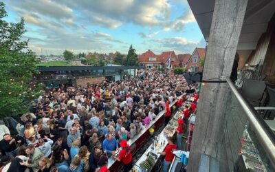 Start SKS skûtsjesilen Theehuis Grou